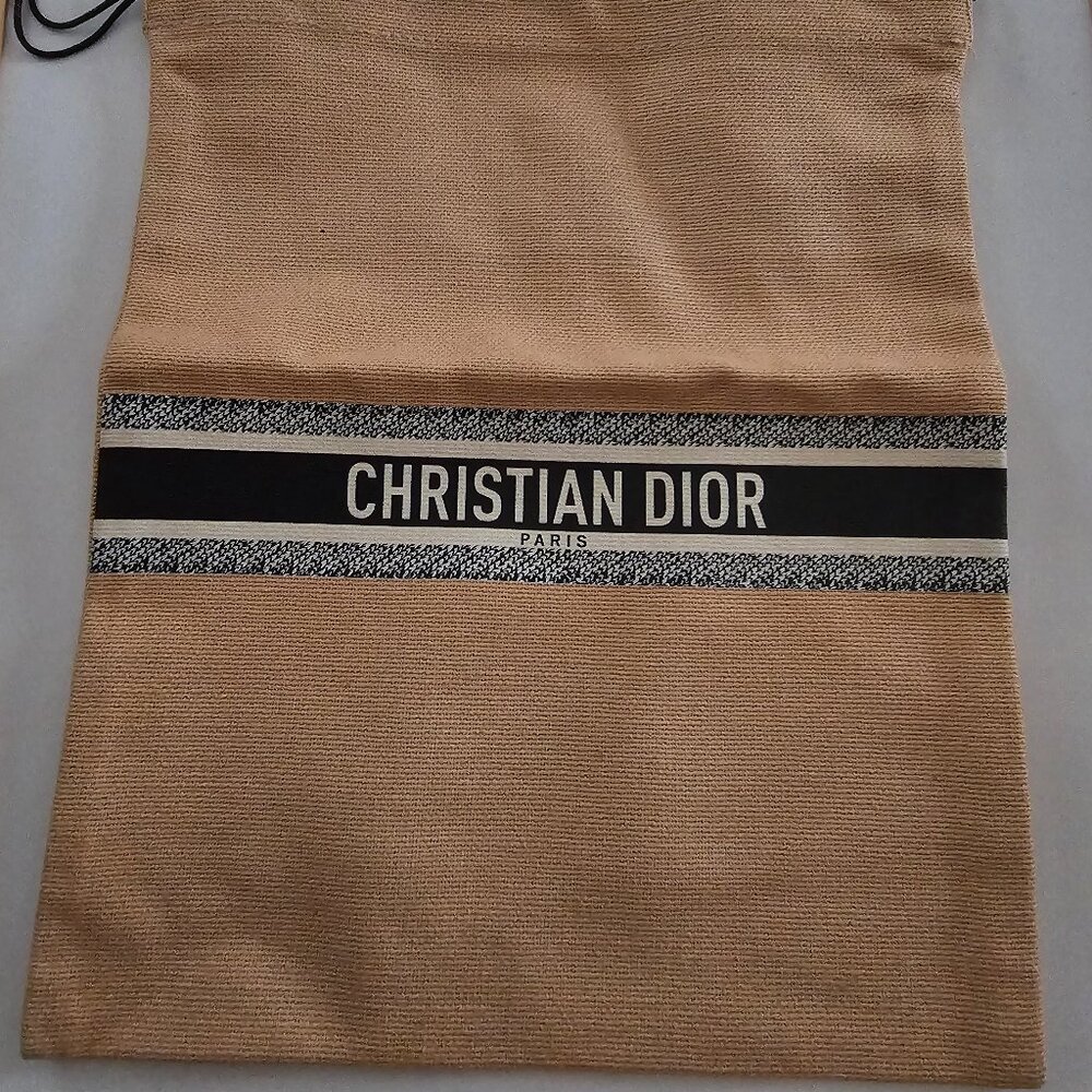 Dior Pouches - Picture 2 of 4